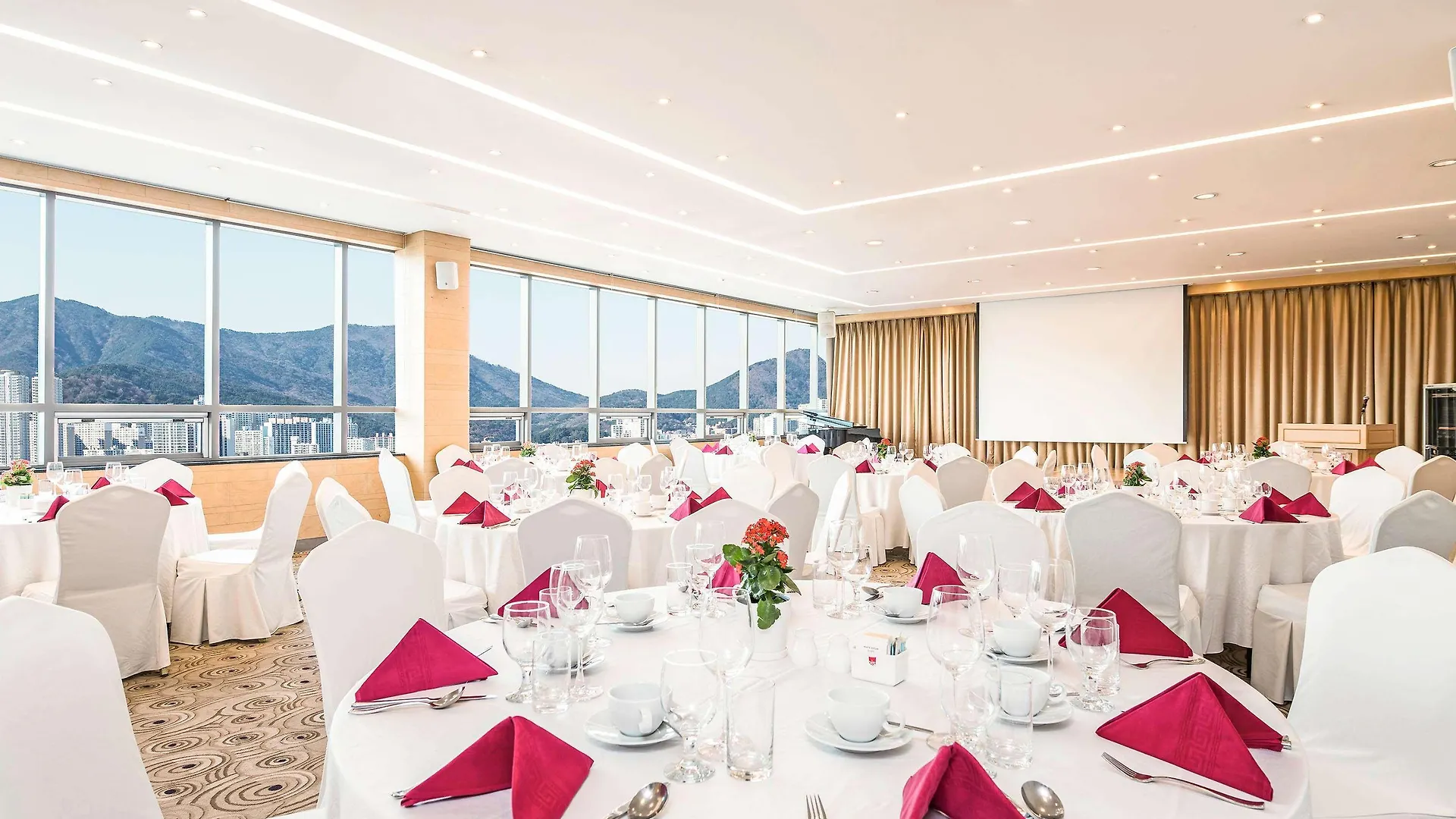 Ibis Ambassador Busan City Centre Hotel