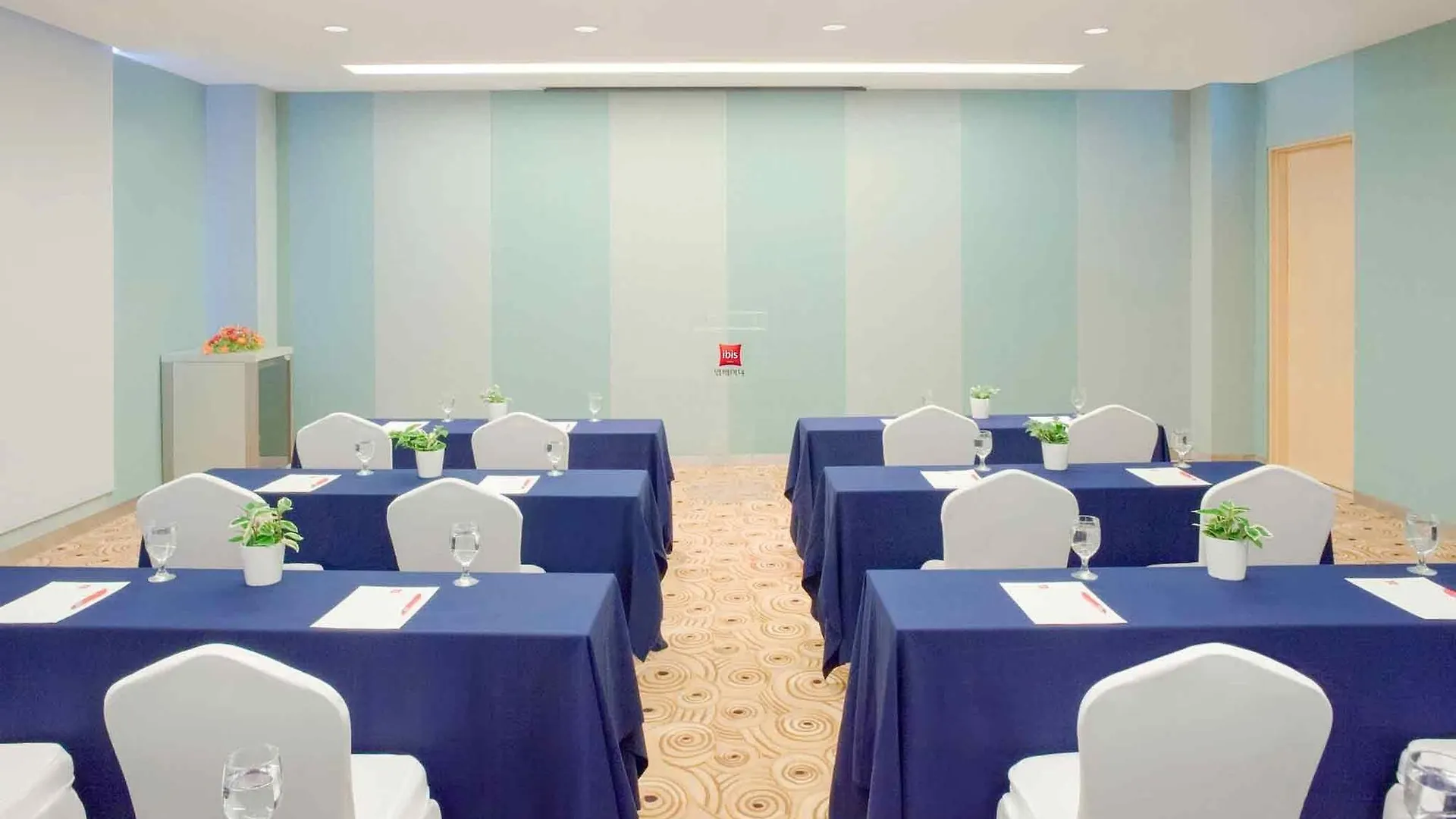 Ibis Ambassador Busan City Centre
