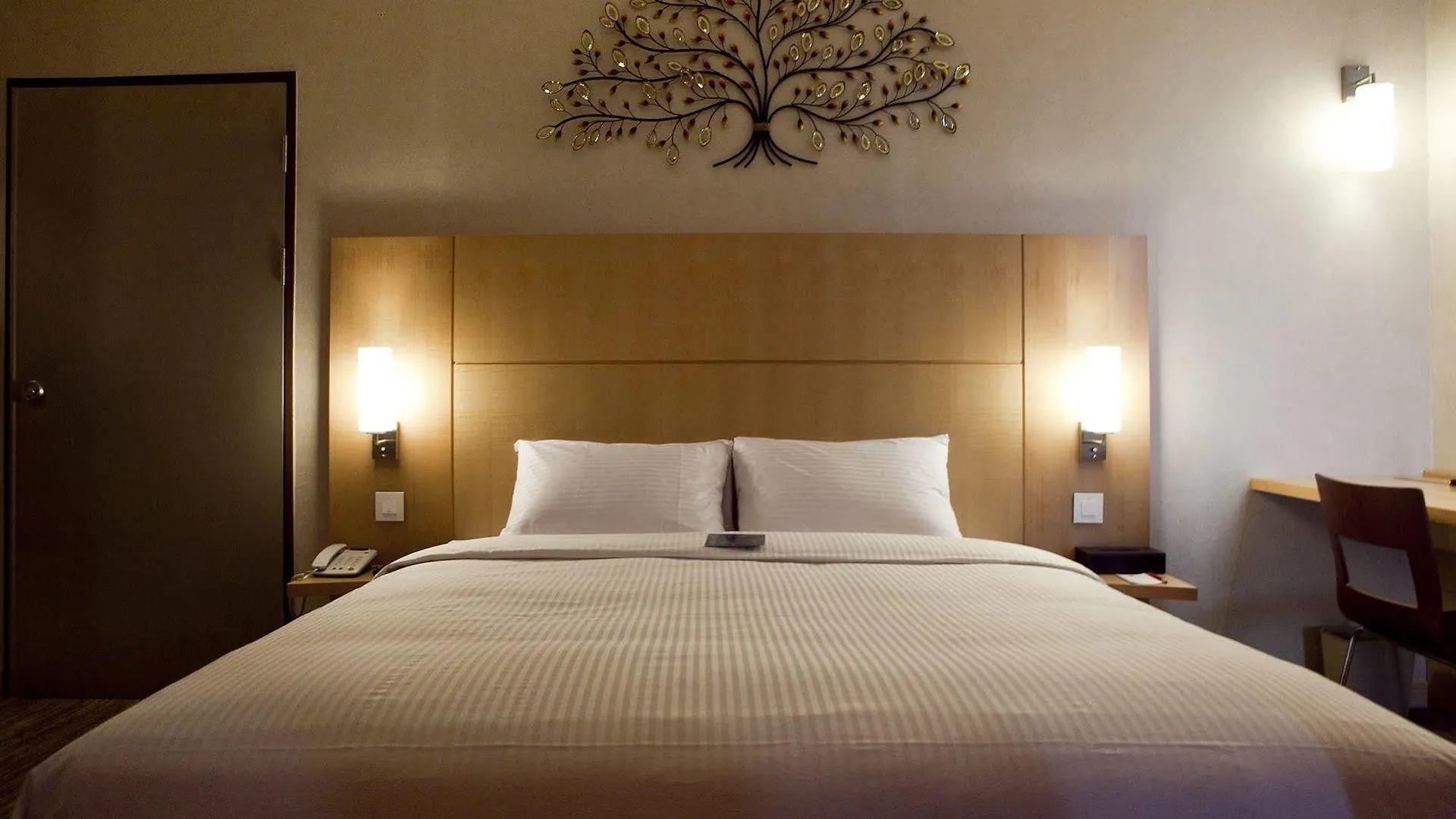 Ibis Ambassador Busan City Centre Hotel