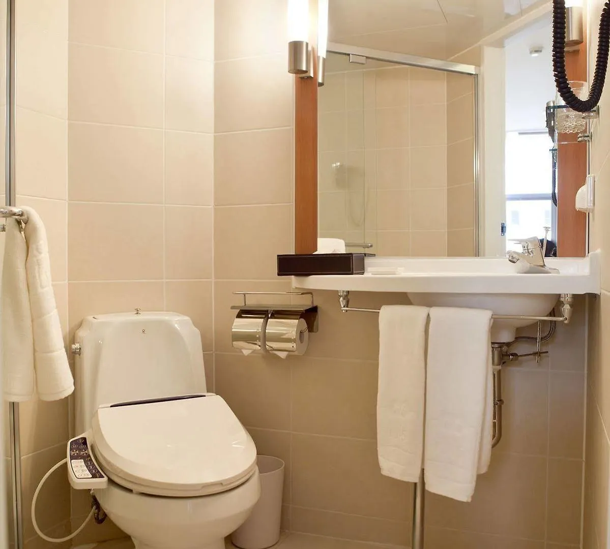 Hotel Ibis Ambassador Busan City Centre