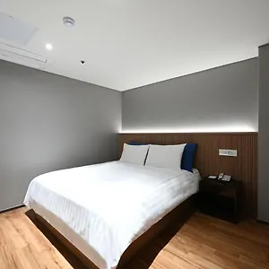 4* 호텔 코오롱 씨클라우드