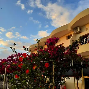 Sirena Hotel Radhimë