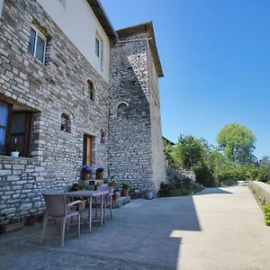  Bed and breakfast Guri Albania