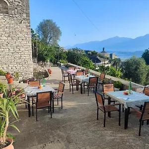  Bed and breakfast Guri Albania
